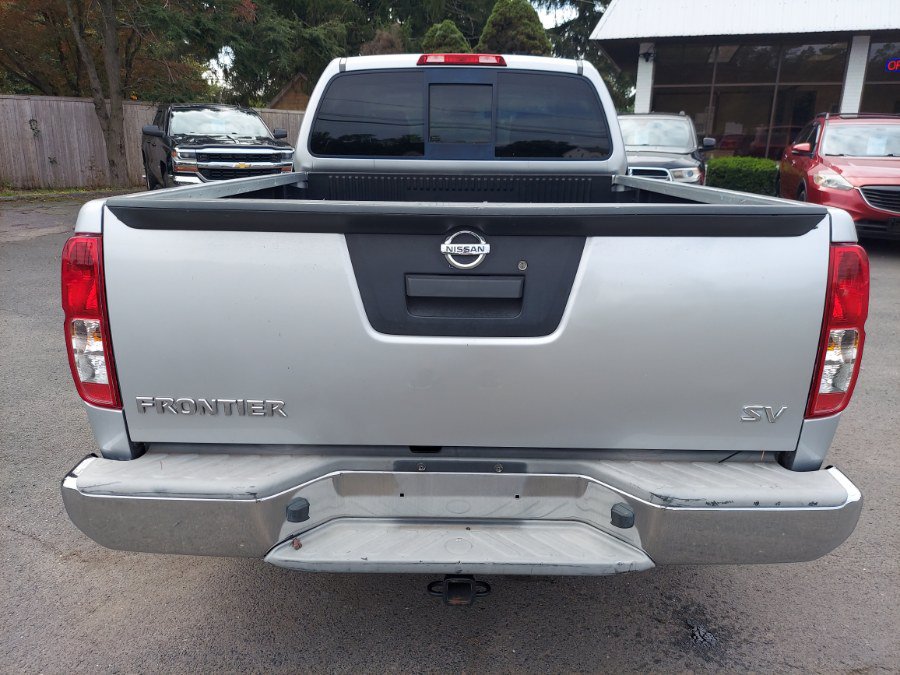 Used 2017 Nissan Frontier SV RWD image 5