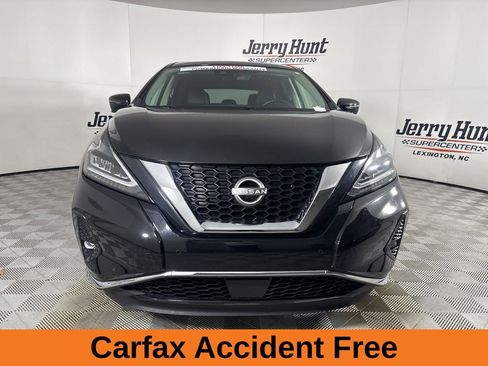 Used 2024 Nissan Murano SL image 3