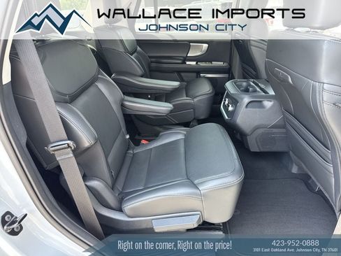 Used 2025 Ford Expedition Platinum AWD/4WD image 43