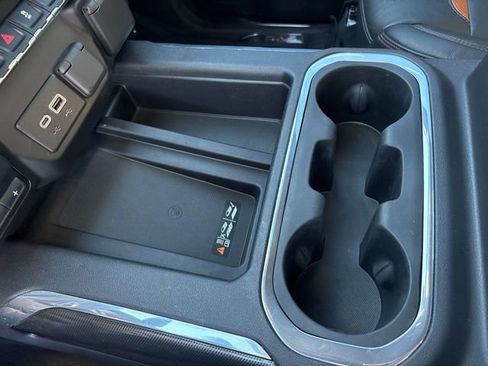 Used 2021 GMC Sierra 1500 AT4 w/ Technology Package image 61