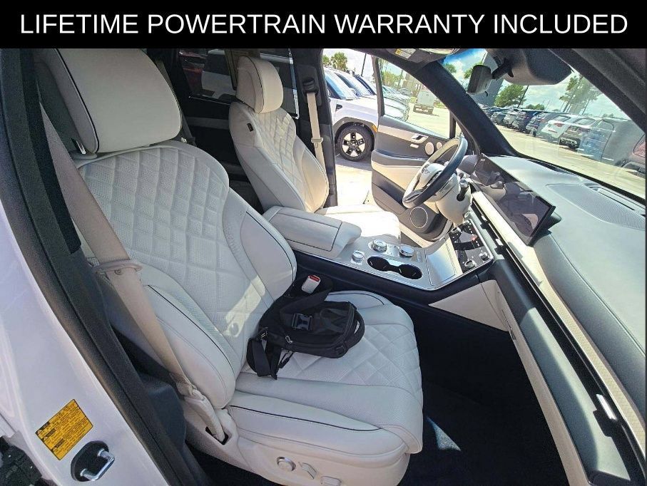 Used 2025 Genesis GV80 3.5T Prestige AWD/4WD image 14