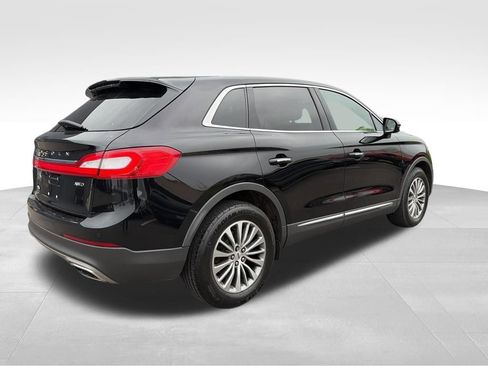 Used 2016 Lincoln MKX Select w/ Select Plus Package AWD/4WD image 16
