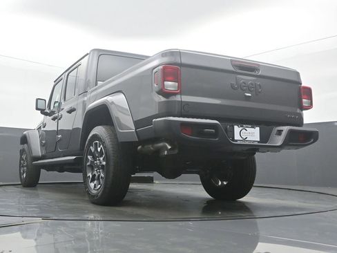 New 2026 Jeep Gladiator Sport image 50