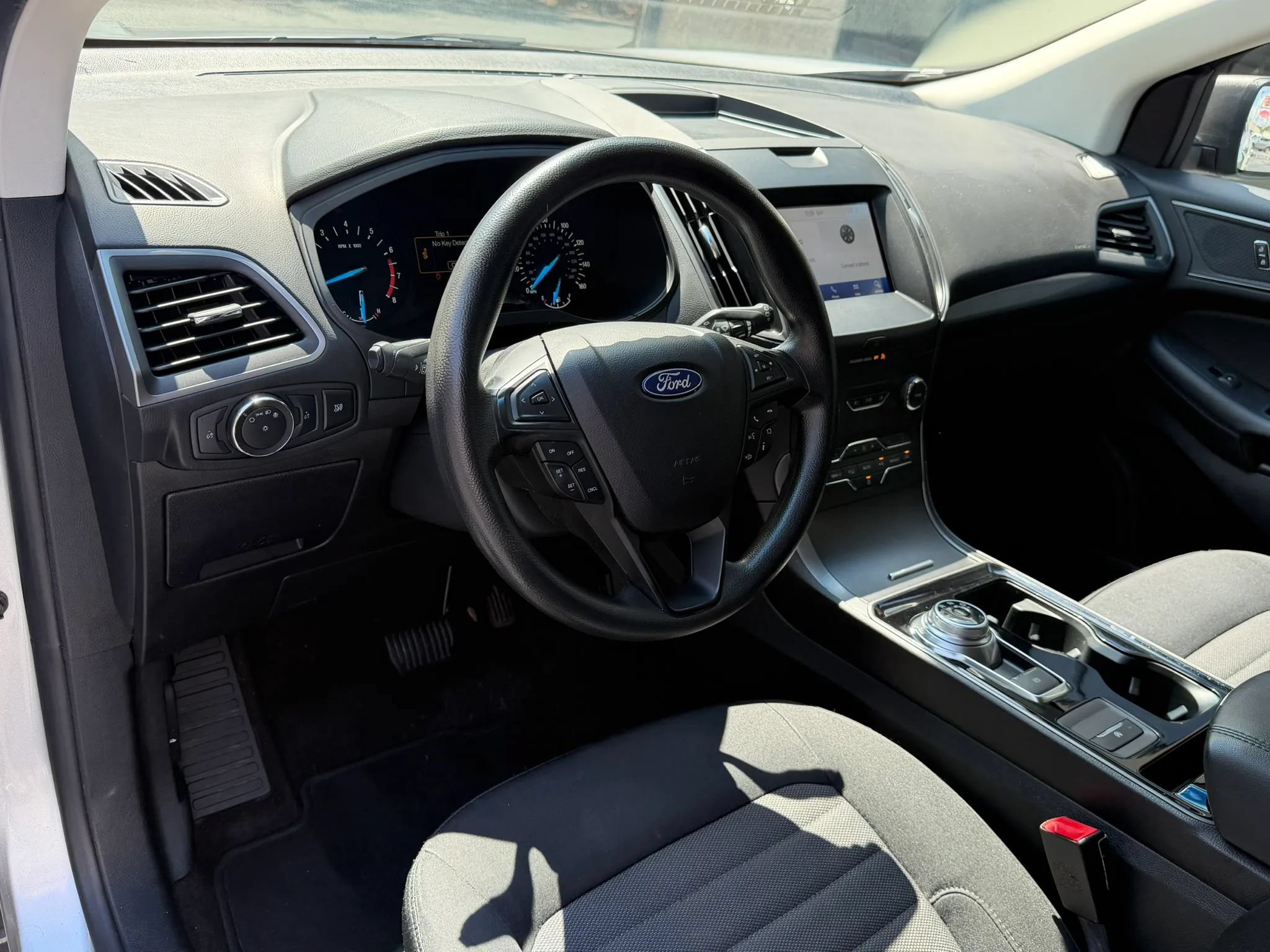Used 2020 Ford Edge SE AWD/4WD image 22