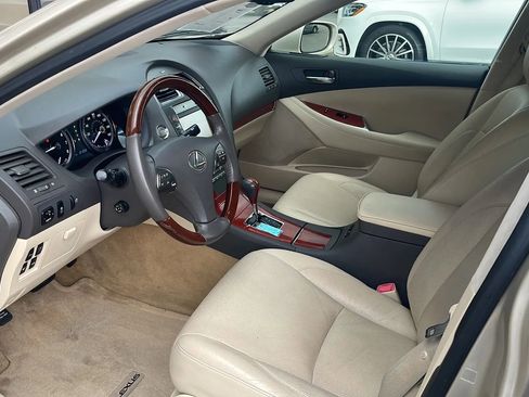 Used 2011 Lexus ES 350 FWD image 18