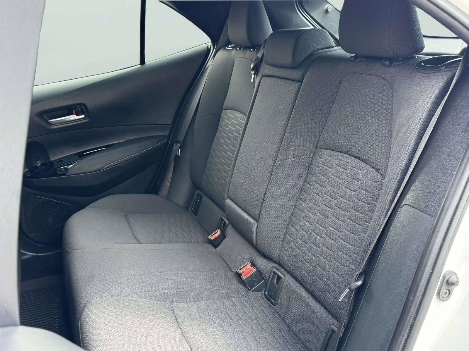 Used 2022 Toyota Corolla SE FWD image 49