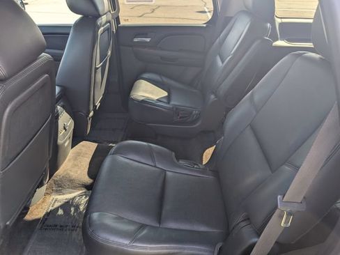 Used 2012 Chevrolet Tahoe LTZ AWD/4WD image 15