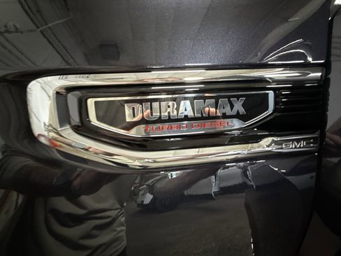 Used 2023 GMC Sierra 1500 SLT w/ SLT Premium Plus Package image 31