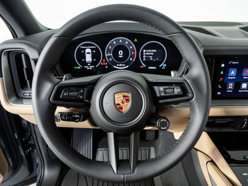 New 2026 Porsche Cayenne AWD/4WD image 9
