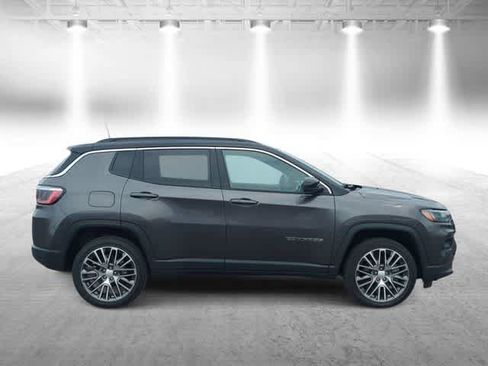 Used 2023 Jeep Compass Limited w/ Elite Group AWD/4WD image 9