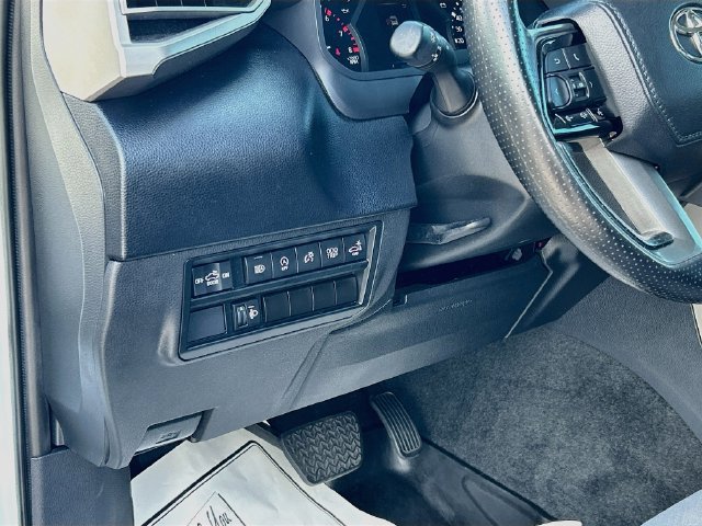 Used 2023 Toyota Tundra SR5 w/ SR5 Convenience Package RWD image 7