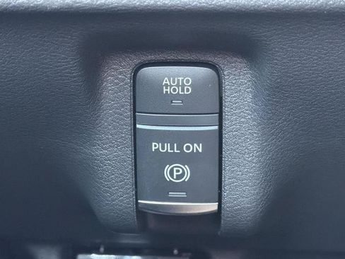 Certified 2025 Nissan Murano SV AWD/4WD image 16