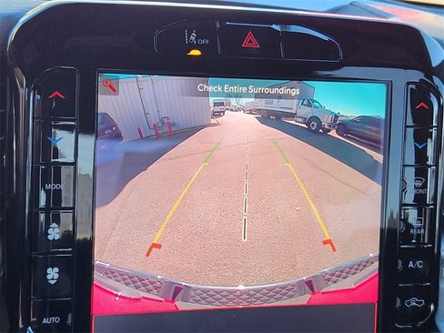 Used 2025 RAM 1500 Laramie image 25