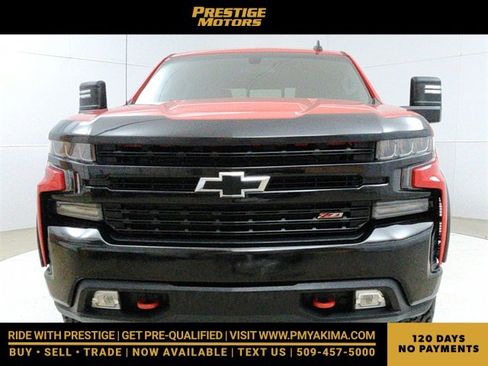 Used 2019 Chevrolet Silverado 1500 LT Trail Boss image 2