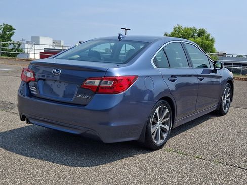 Used 2017 Subaru Legacy 2.5i Limited AWD/4WD image 6