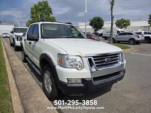 Used 2010 Ford Explorer Sport Trac XLT RWD image 3