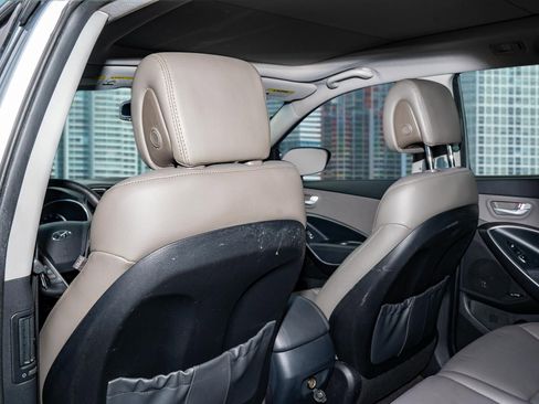 Used 2018 Hyundai Santa Fe Sport image 18