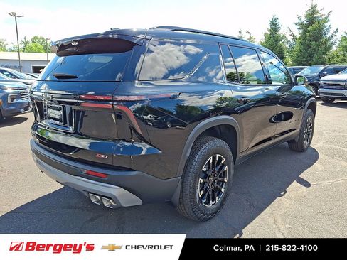 New 2026 Chevrolet Traverse Z71 w/ Driver Confidence Package AWD/4WD image 3