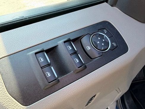 Certified 2019 Ford F150 XLT w/ Equipment Group 302A Luxury AWD/4WD image 5