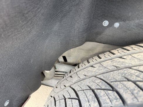 Used 2017 Chevrolet Suburban LS AWD/4WD image 45