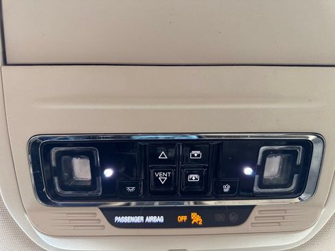 Used 2022 Lincoln Corsair Reserve w/ Equipment Group 201A AWD/4WD image 20