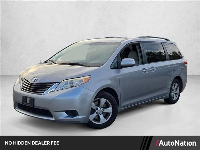 Used 2011 Toyota Sienna LE w/ Towing Pkg FWD image 1