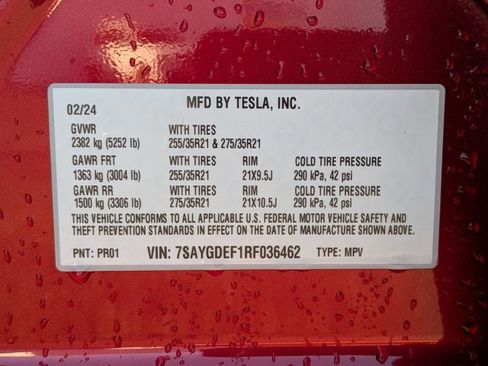 Used 2024 Tesla Model Y Performance image 25