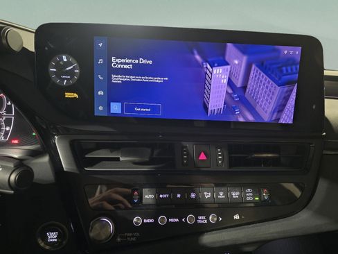 Certified 2024 Lexus ES 350 Ultra Luxury image 14