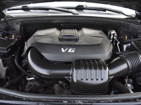 Used 2014 Jeep Grand Cherokee Overland image 42