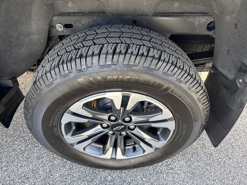 Used 2022 Chevrolet Colorado Z71 image 9