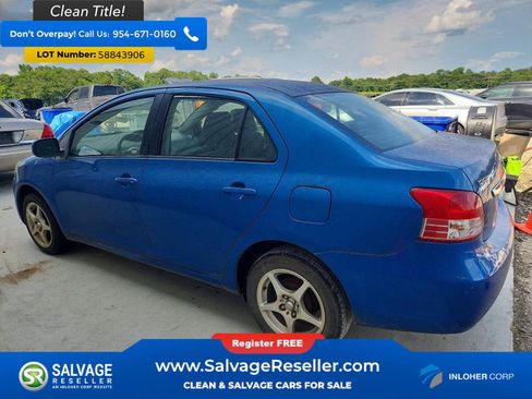 Used 2010 Toyota Yaris Sedan FWD image 3