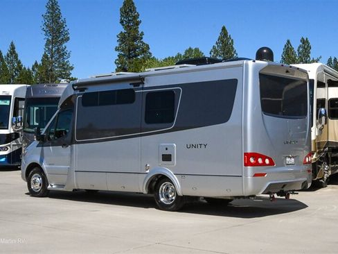 Used 2019 Mercedes-Benz Sprinter 170 image 2