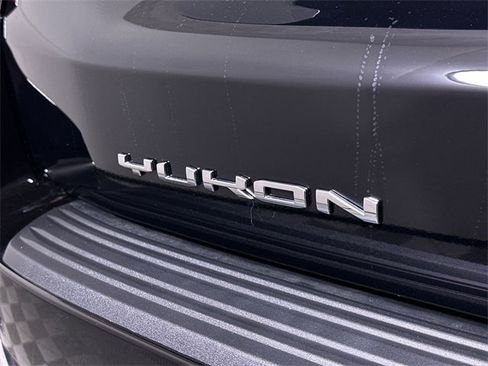 New 2026 GMC Yukon Elevation w/ LPO, Floor Liner Package image 32