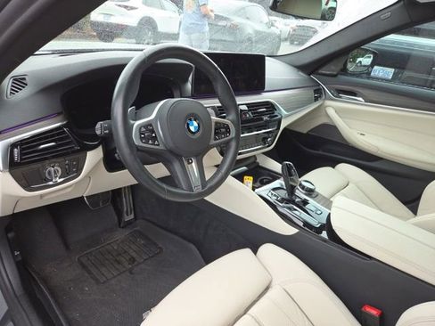 Used 2021 BMW 540i w/ Executive Package RWD image 11
