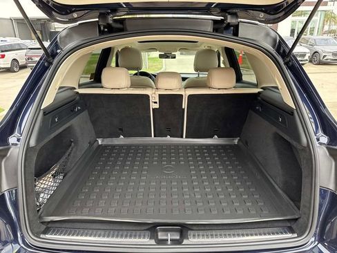 Used 2021 Mercedes-Benz GLC 300 GLC 300 image 9