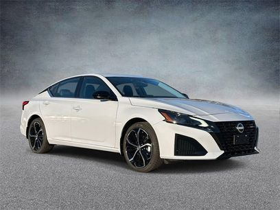 New 2025 Nissan Altima 2.5 SR w/ SR Premium Package