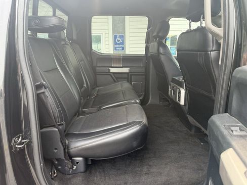 Used 2015 Ford F150 Lariat w/ Equipment Group 502A Luxury AWD/4WD image 13