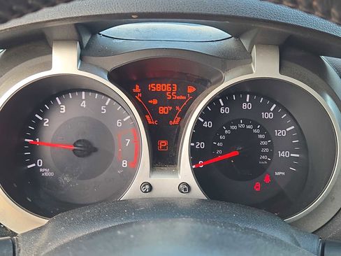 Used 2014 Nissan Juke SV w/ Navigation Package FWD image 24