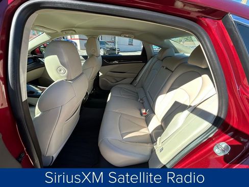 Used 2017 Buick LaCrosse Preferred image 16