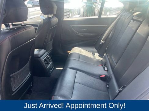 Used 2017 BMW 330i Sedan RWD image 11
