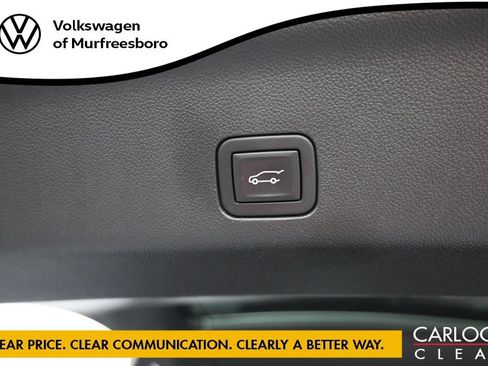 Used 2024 Chevrolet Tahoe LT RWD image 14