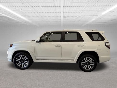 Used 2023 Toyota 4Runner Limited AWD/4WD image 2