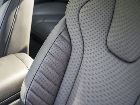 New 2026 Hyundai Elantra Limited FWD image 26