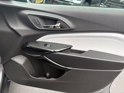 New 2026 Chevrolet Trax LT w/ Driver Confidence Package image 21