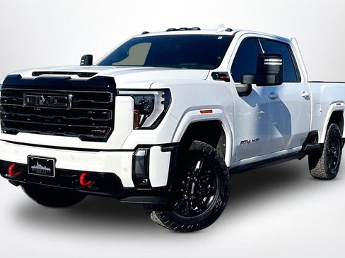 Used 2024 GMC Sierra 2500 AT4 w/ AT4 Premium Plus Package image 3