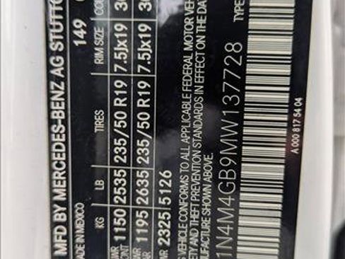 Certified 2021 Mercedes-Benz GLB 250 image 19