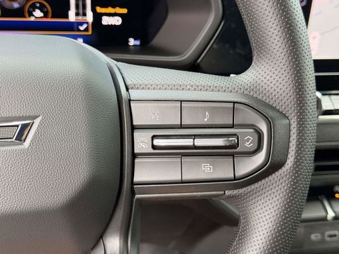 New 2026 Chevrolet Colorado Trail Boss AWD/4WD image 12