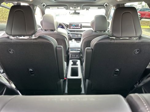 Used 2026 INFINITI QX60 Autograph w/ Dark Cargo Package AWD/4WD image 28