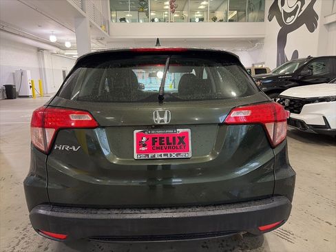 Used 2018 Honda HR-V LX image 3