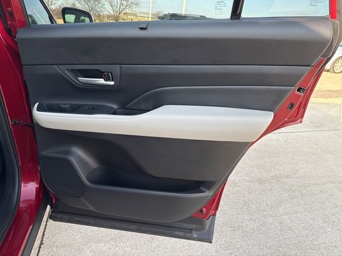 Certified 2024 Toyota Grand Highlander AWD Hybrid image 22